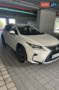 Внедорожник / Кроссовер Lexus RX 2017 в 