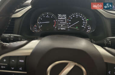 Внедорожник / Кроссовер Lexus RX 2017 в 