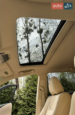Внедорожник / Кроссовер Lexus RX 2010 в 