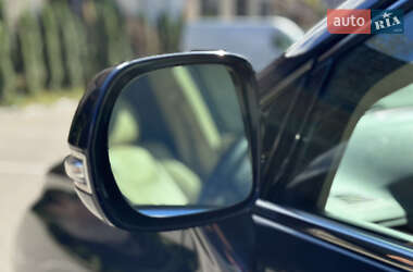 Позашляховик / Кросовер Lexus RX 2012 в 