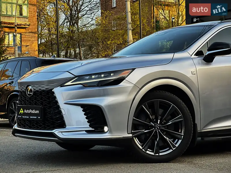 Внедорожник / Кроссовер Lexus RX 2022 в 
