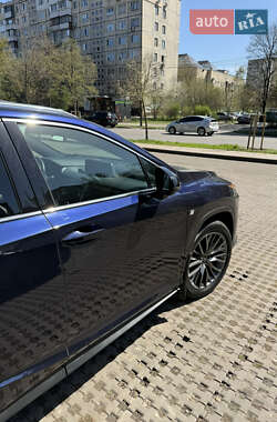 Внедорожник / Кроссовер Lexus RX 2018 в 