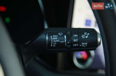 Внедорожник / Кроссовер Lexus RX 2023 в 