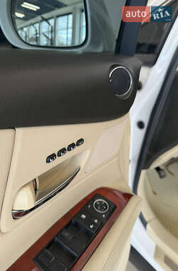 Внедорожник / Кроссовер Lexus RX 2010 в 