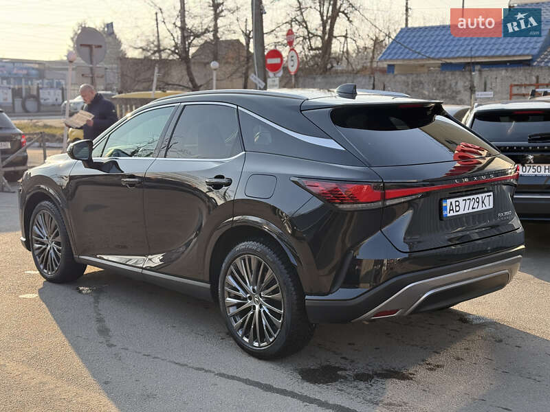 Lexus RX 2023