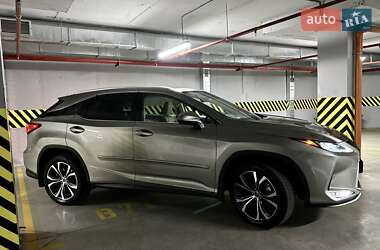Внедорожник / Кроссовер Lexus RX 2021 в 