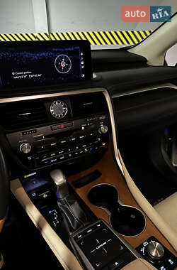 Внедорожник / Кроссовер Lexus RX 2021 в 