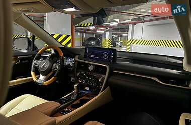Внедорожник / Кроссовер Lexus RX 2021 в 