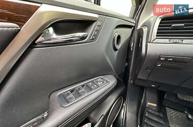 Позашляховик / Кросовер Lexus RX 2016 в 
