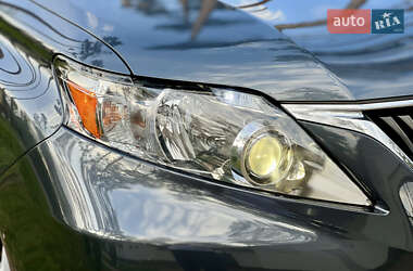 Позашляховик / Кросовер Lexus RX 2010 в 