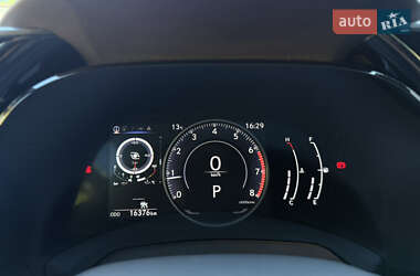 Позашляховик / Кросовер Lexus RX 2024 в 
