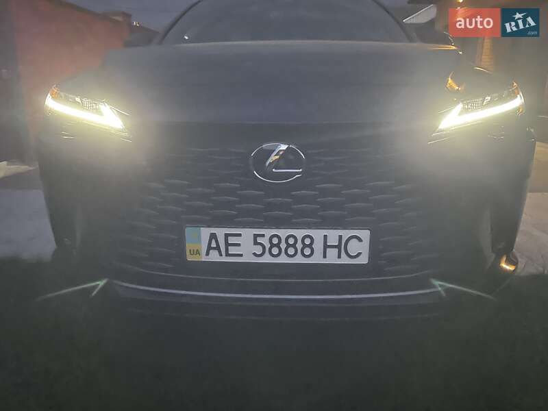 Позашляховик / Кросовер Lexus RX 2023 в Дніпрі