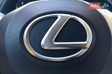 Позашляховик / Кросовер Lexus RX 2017 в 
