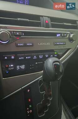 Позашляховик / Кросовер Lexus RX 2015 в 