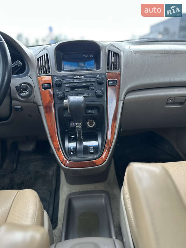 Внедорожник / Кроссовер Lexus RX 1999 в Днепре