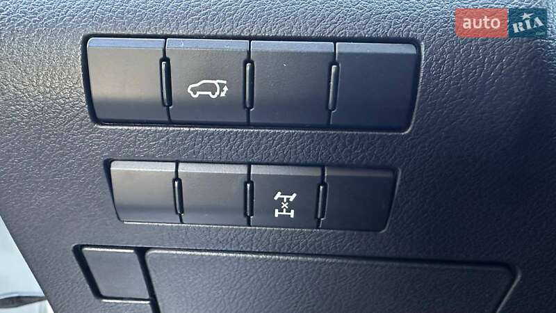 Позашляховик / Кросовер Lexus RX 2021 в Києві