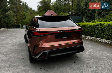 Внедорожник / Кроссовер Lexus RX 2022 в 