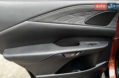 Внедорожник / Кроссовер Lexus RX 2022 в 