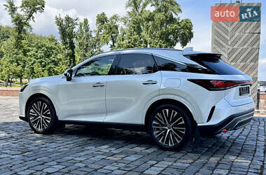 Внедорожник / Кроссовер Lexus RX 2023 в 