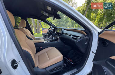 Внедорожник / Кроссовер Lexus RX 2023 в 