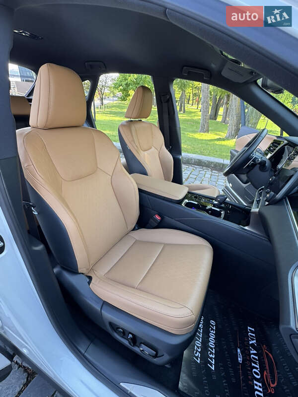 Внедорожник / Кроссовер Lexus RX 2023 в Киеве