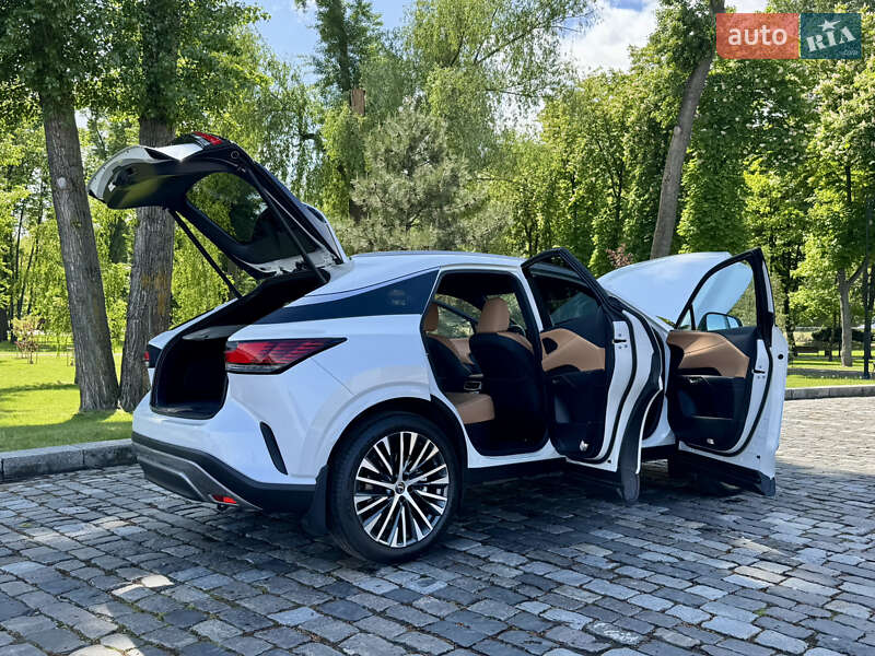 Внедорожник / Кроссовер Lexus RX 2023 в Киеве