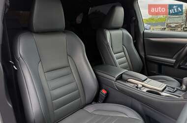 Внедорожник / Кроссовер Lexus RX 2020 в 