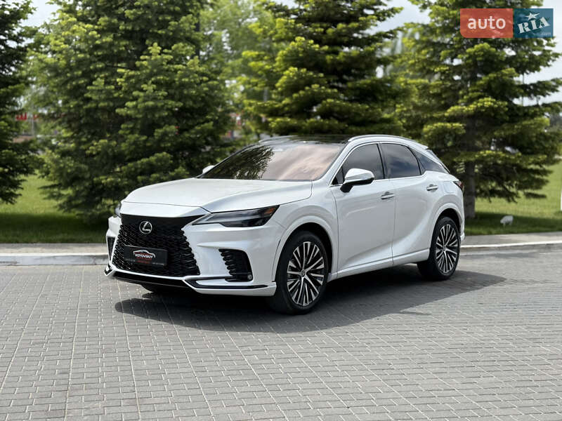 Lexus RX 2024