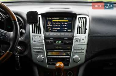Внедорожник / Кроссовер Lexus RX 2005 в 