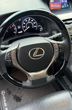 Внедорожник / Кроссовер Lexus RX 2015 в 