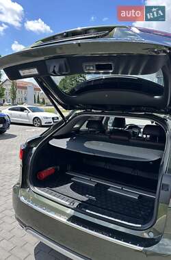 Позашляховик / Кросовер Lexus RX 2021 в 