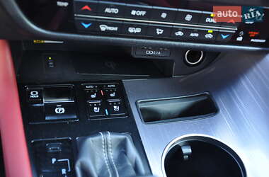 Внедорожник / Кроссовер Lexus RX 2021 в 