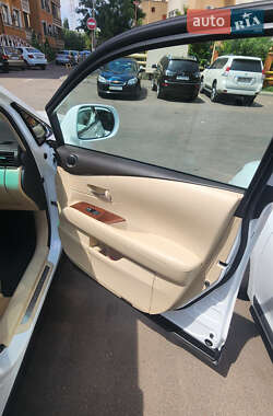Внедорожник / Кроссовер Lexus RX 2012 в 