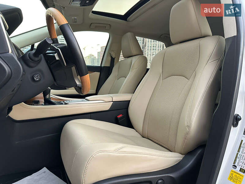 Внедорожник / Кроссовер Lexus RX 2020 в Киеве
