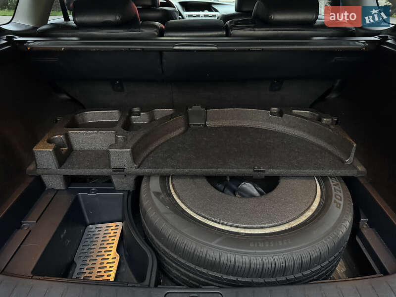 Внедорожник / Кроссовер Lexus RX 2010 в Киеве