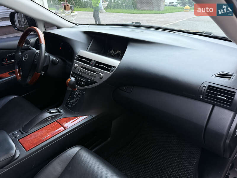 Внедорожник / Кроссовер Lexus RX 2010 в Киеве