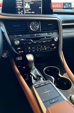 Внедорожник / Кроссовер Lexus RX 2022 в 