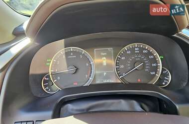 Внедорожник / Кроссовер Lexus RX 2018 в 