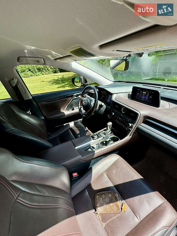 Внедорожник / Кроссовер Lexus RX 2016 в Киеве