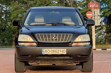 Внедорожник / Кроссовер Lexus RX 2001 в 