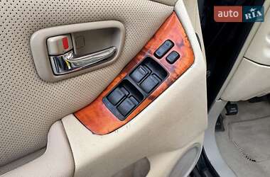 Внедорожник / Кроссовер Lexus RX 2001 в 