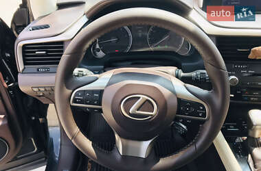 Внедорожник / Кроссовер Lexus RX 2017 в 