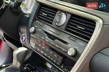 Внедорожник / Кроссовер Lexus RX 2021 в 