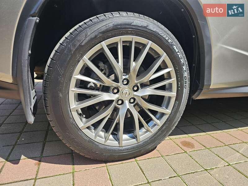 Внедорожник / Кроссовер Lexus RX 2017 в Киеве