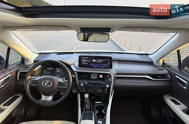 Внедорожник / Кроссовер Lexus RX 2020 в 