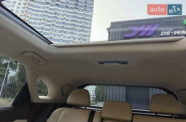 Внедорожник / Кроссовер Lexus RX 2020 в 