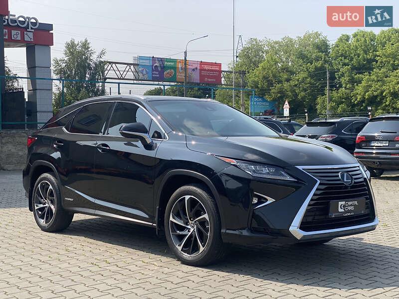 Lexus RX 2019