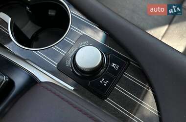 Внедорожник / Кроссовер Lexus RX 2016 в 