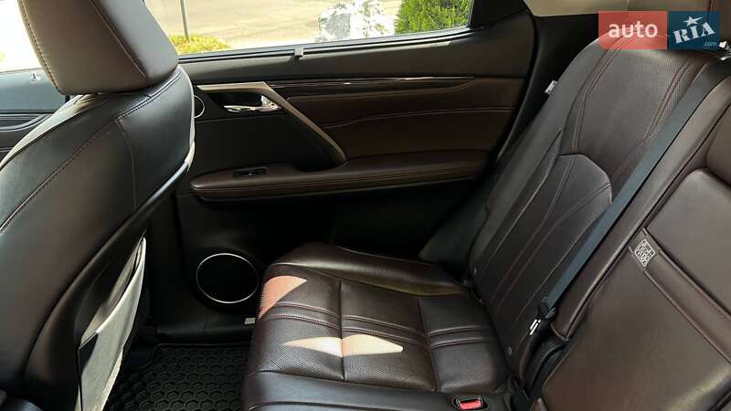 Позашляховик / Кросовер Lexus RX 2016 в Львові