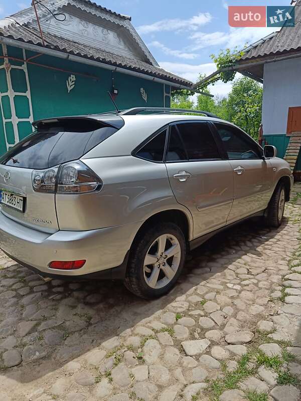 Внедорожник / Кроссовер Lexus RX 2005 в Косове